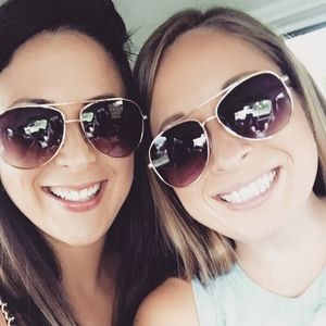 Meet your Posher, Helen